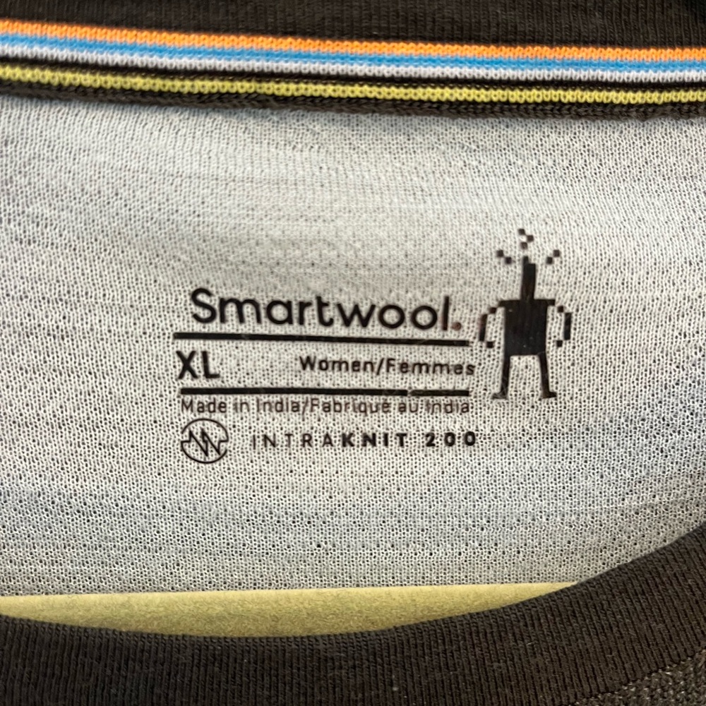 Smartwool Women's Charcoal Gray Long-Sleeve Crew Neck - Picture 2 of 5